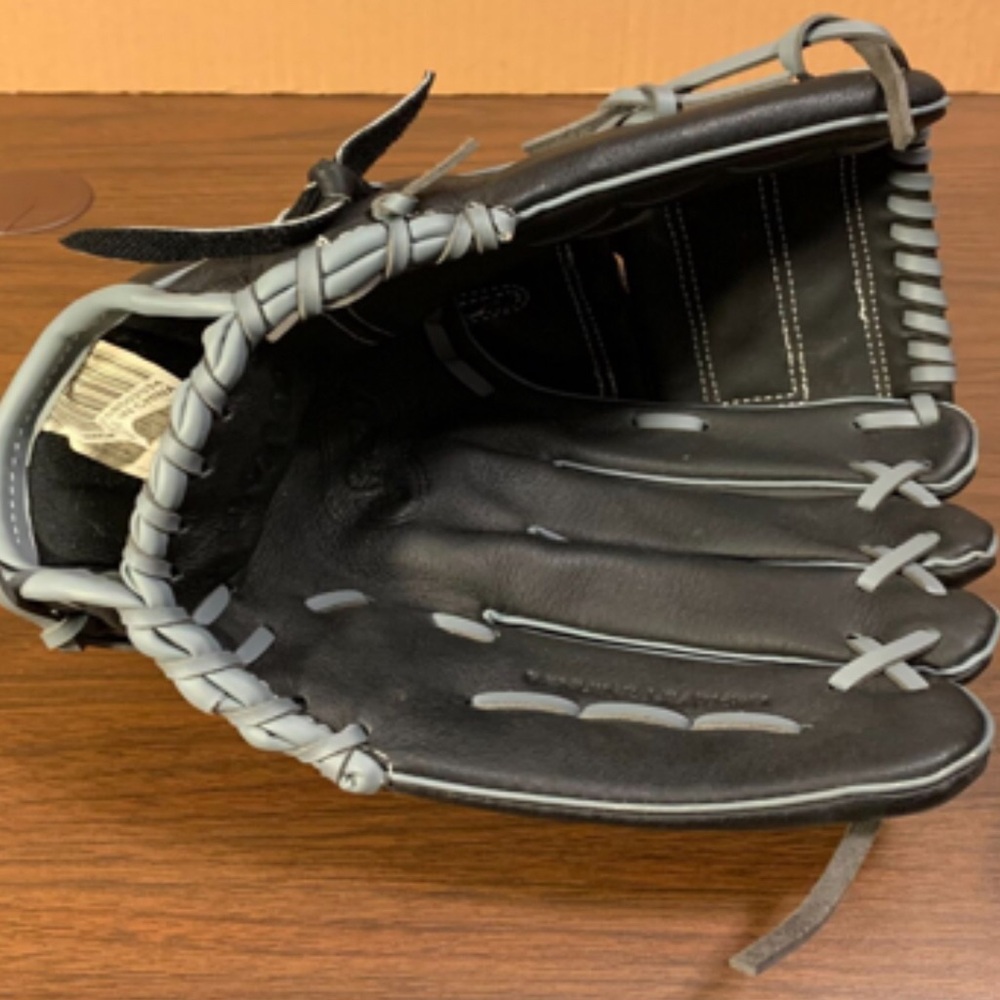 Black and Gray Right Hand Throw Softball Glove 12.5 inches